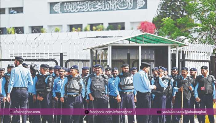 پی ٹی آئی احتجاج، پارلیمنٹ جانے والے راستے بند